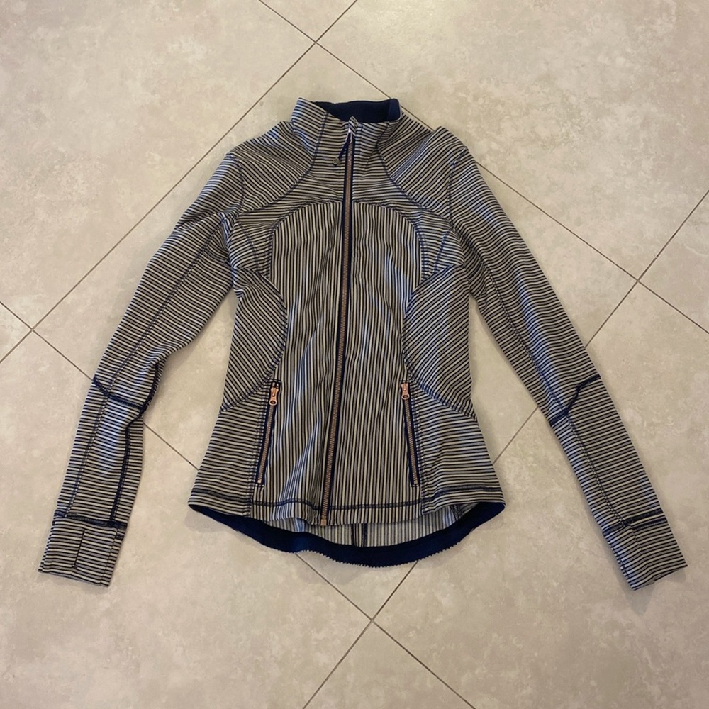 Like new Lulu jacket